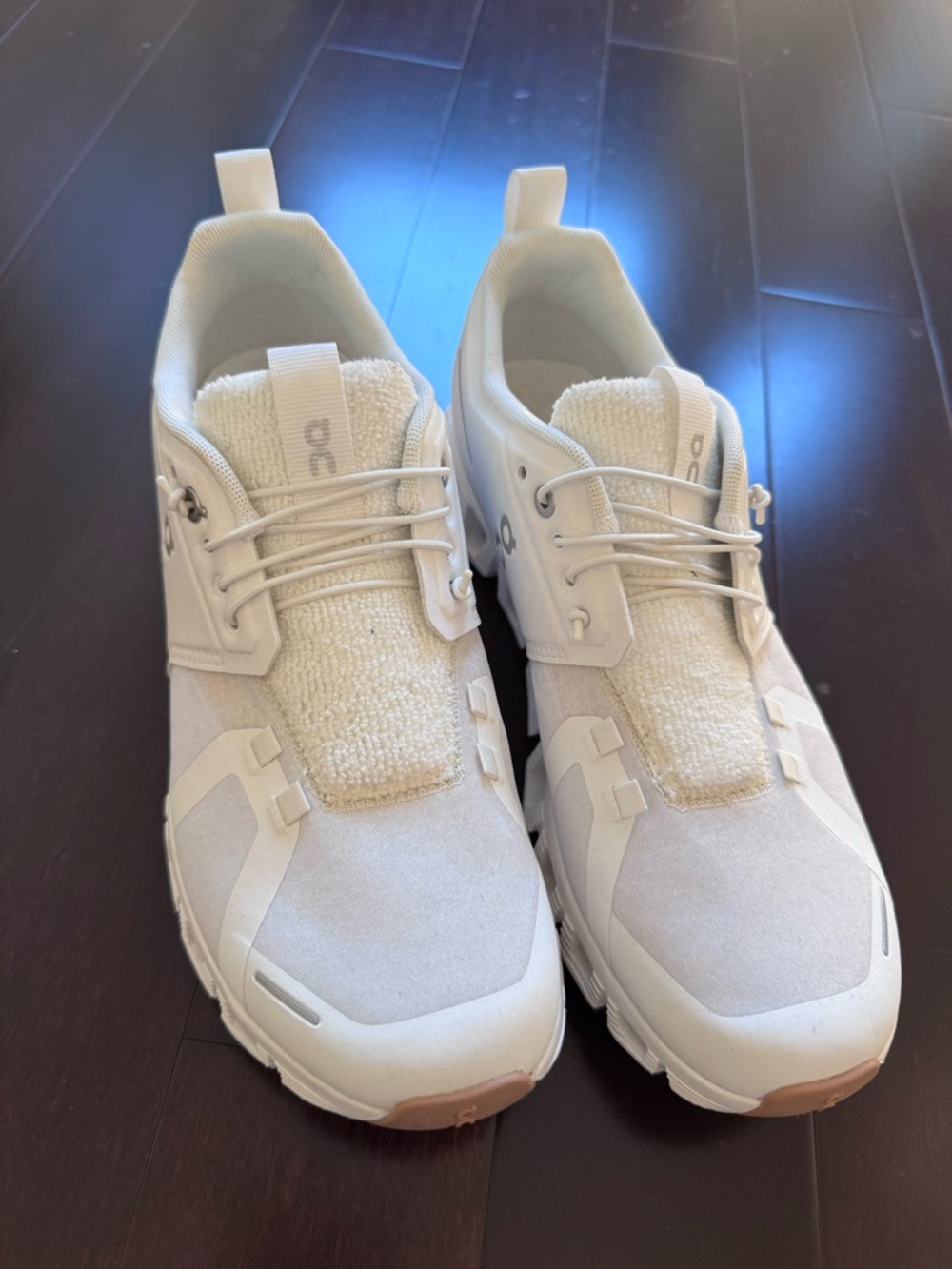 On Cloud Running White Women's Running Sneakers size 10.5